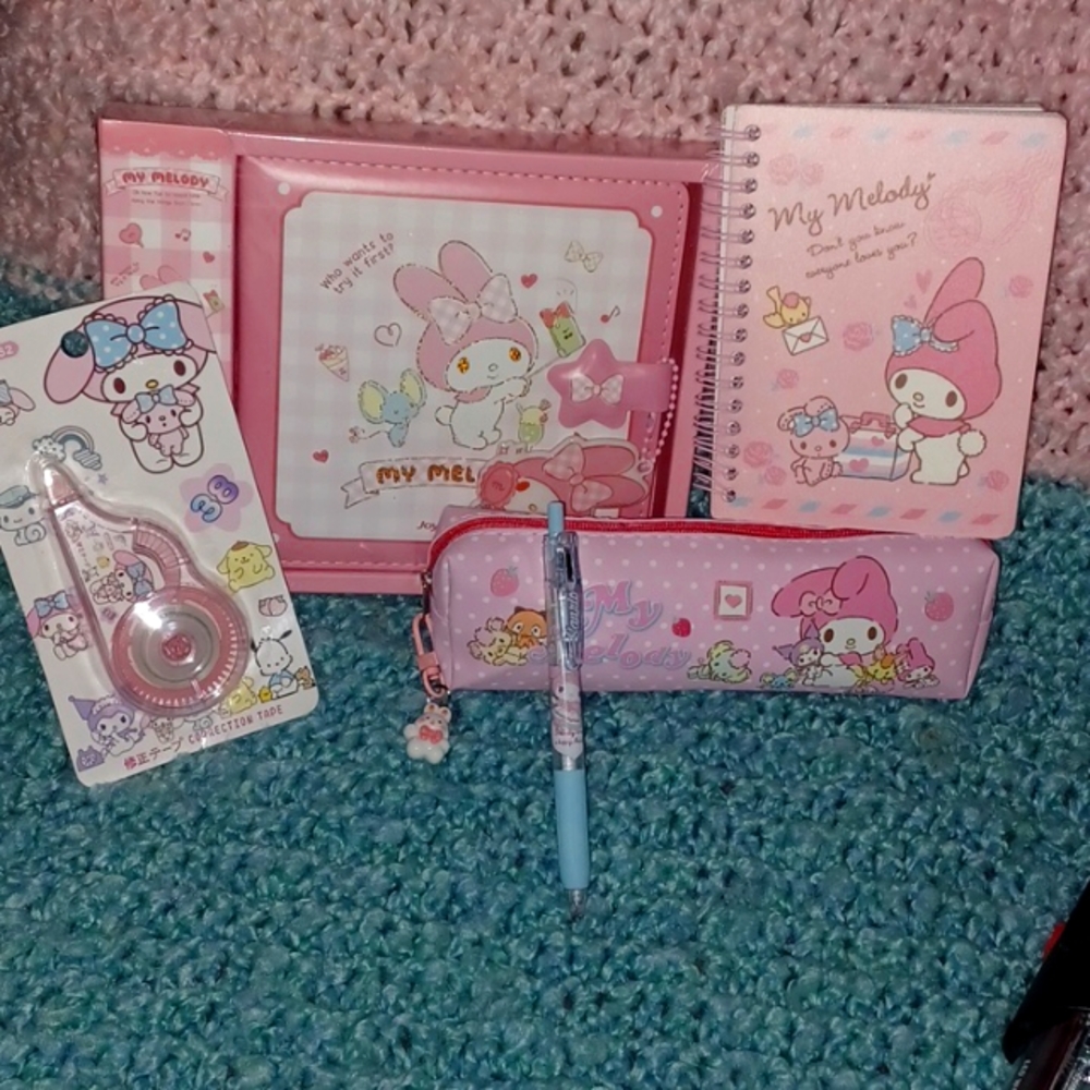 MY MELODY Desk Set